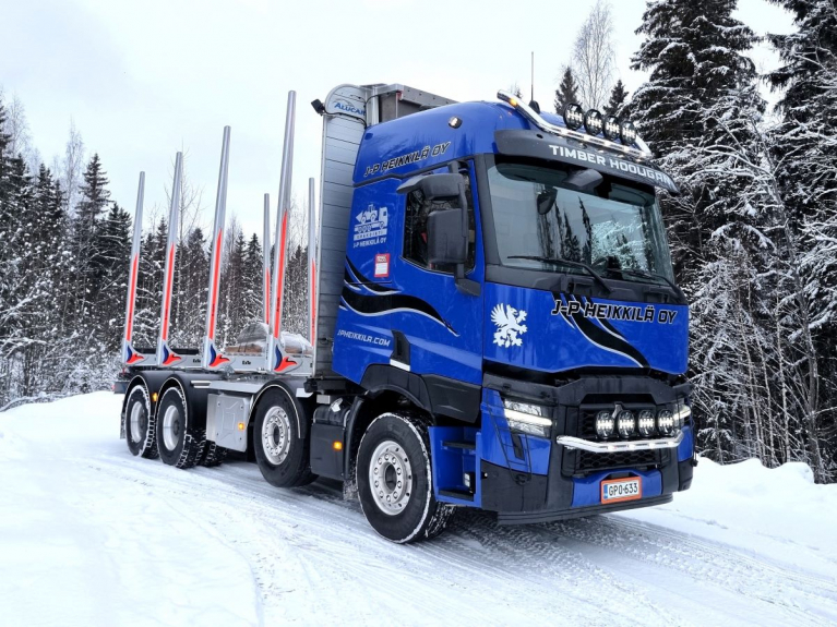 Renault Trucks C-puuauto, Urakointi J-P Heikkilä Oy