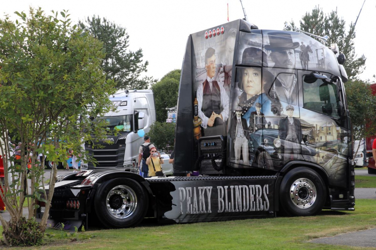 Transport Claretonin Volvo FH4 XXL vm. 2021 Peaky Blinders