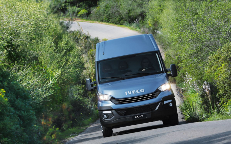 Iveco pakettiauto