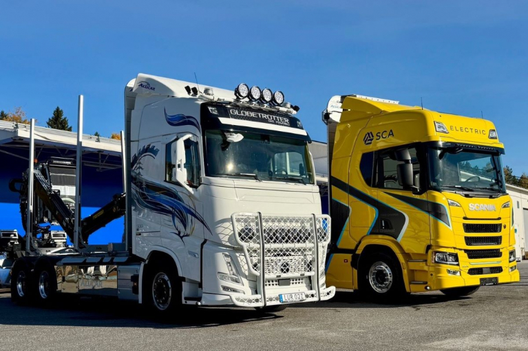 Volvo kaasupuuauto, Scania sähköpuuauto