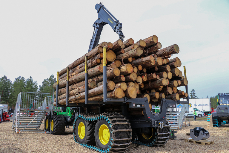 John Deere 2510H kuormatraktori