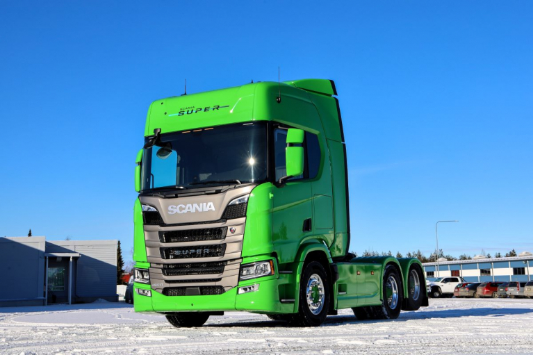 Scania R460