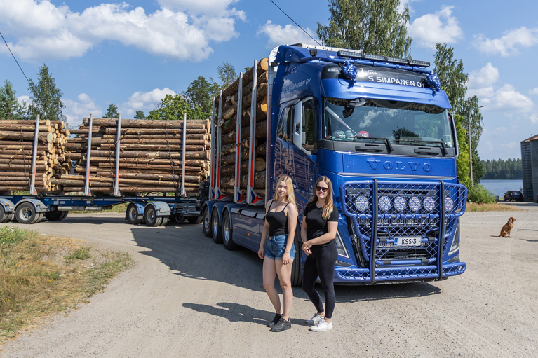 Siiri ja Saana Simpanen