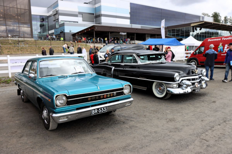 Rambler American, Cadillac