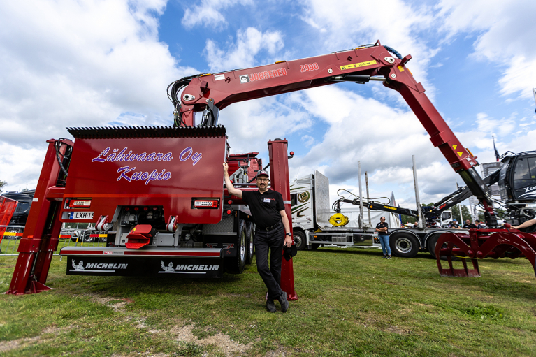 Kari Lähivaara, Lähivaara Oy