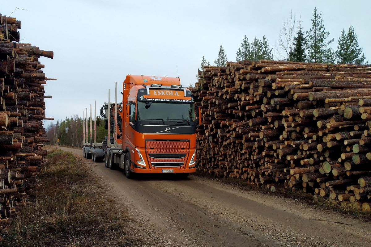 Volvo FH 500, Kuljetusliike Eskola Oy