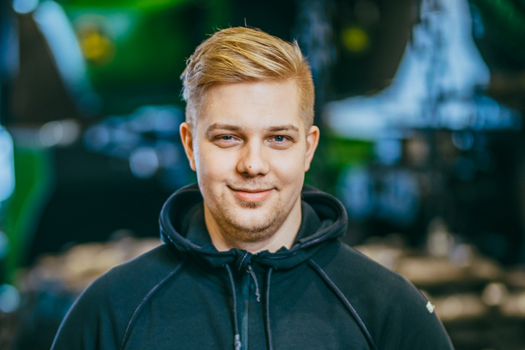 John Deere Forestry Oy:n jälkimarkkinointipäällikkö Riku Vartiainen