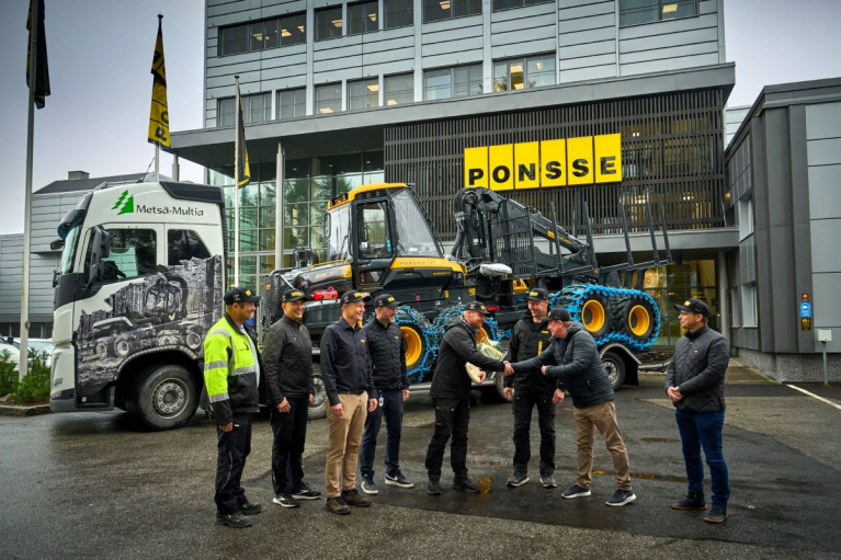 Metsä-Multia receives its 200th PONSSE forest machine