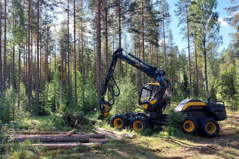 Ponsse Scorpion harvesteri