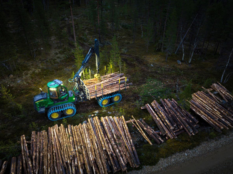 John Deere 1610G aerial