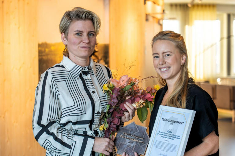 Maria Persdotter Isaksson och Elin Åkesson