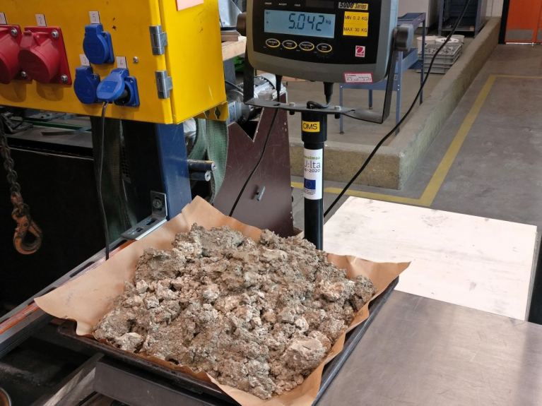 Puntarilla on 5 kg Metsä Groupin sakkaa