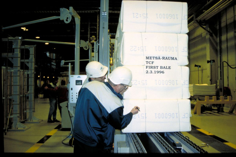 Rauman ensimmäinen sellupaali valmistuu