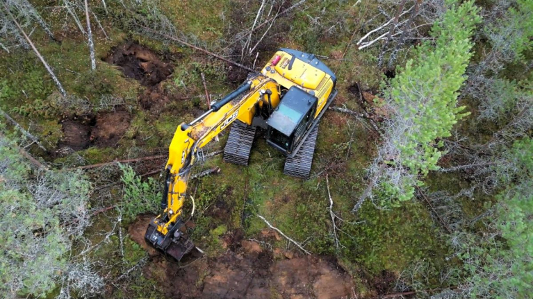 Kaivinkone työmaalla