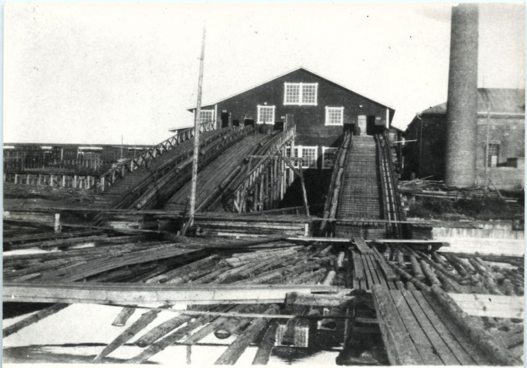 mustavalkokuva, Honkalahden saha