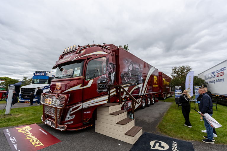Pohjaset Logistics Oy, Tornio		Volvo FH Aero (LBG) vm. 2026