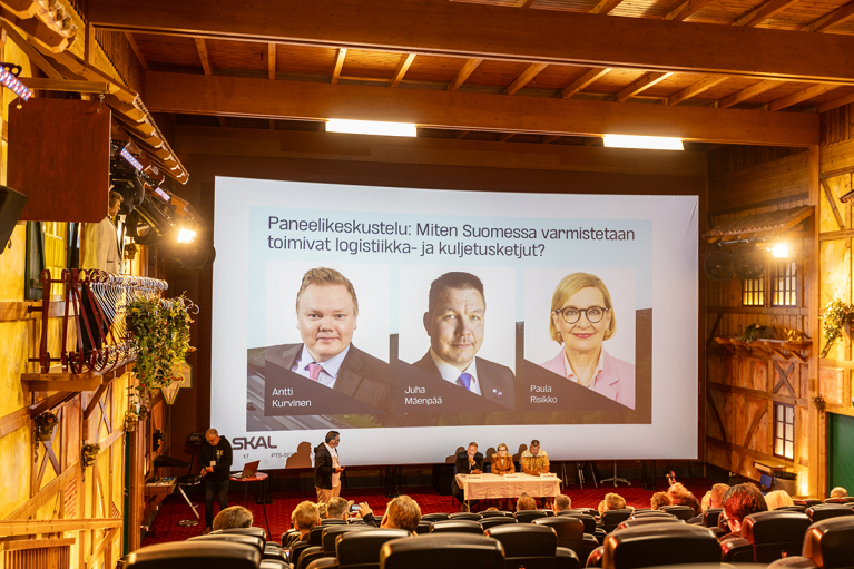 SKAL paneelikeskustelu