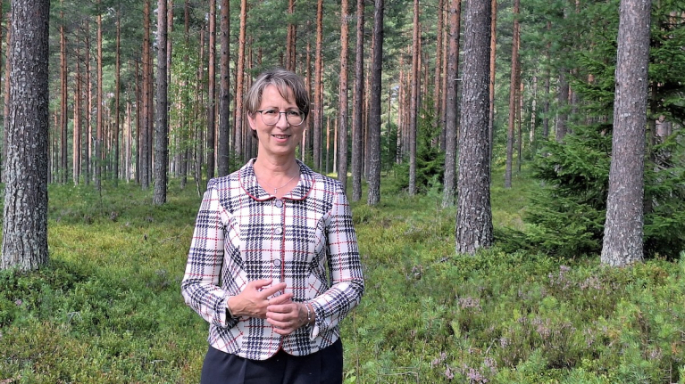 Maa- ja metsätalousministeri Sari Essayah.