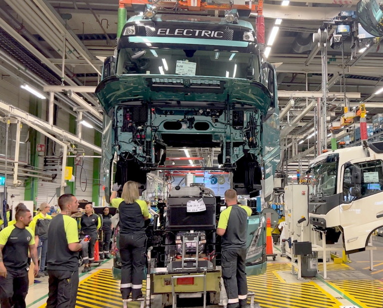 Volvo Trucks, heavy electric truck