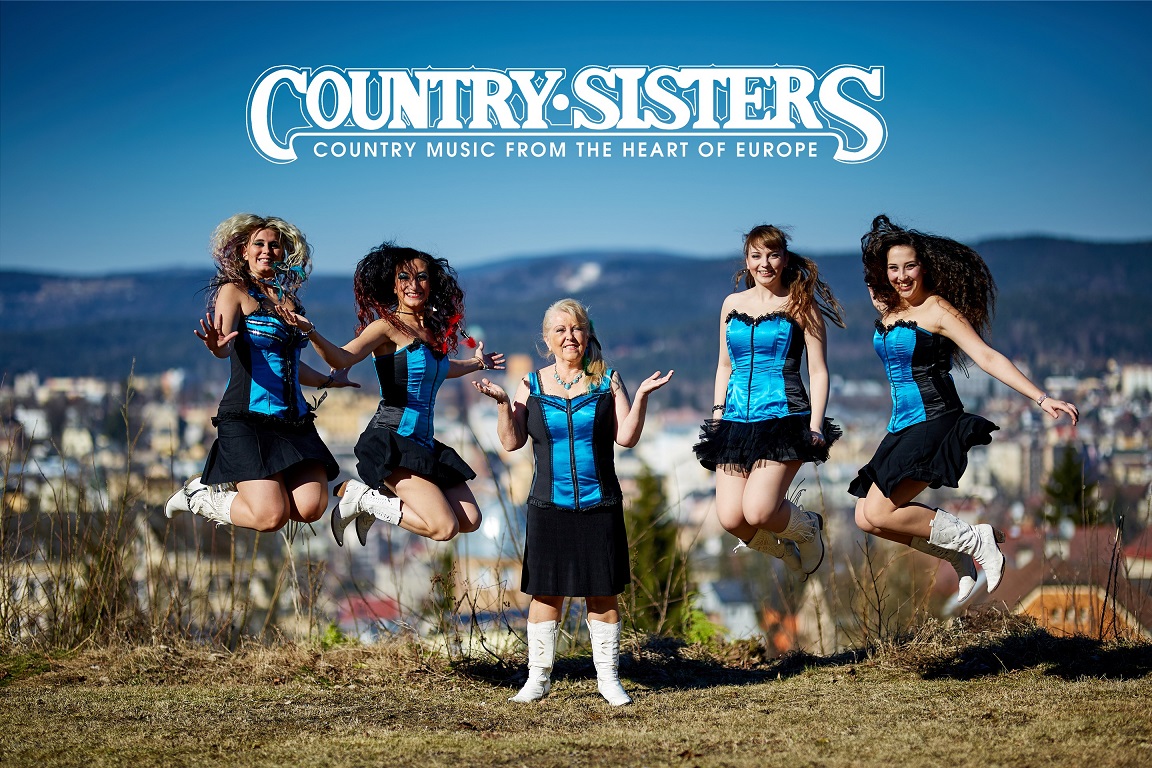 Twenty sisters. Кантри Систерс Мэгги. Группа Country sisters. Country sisters Pattie. Кантри Систерс фото.